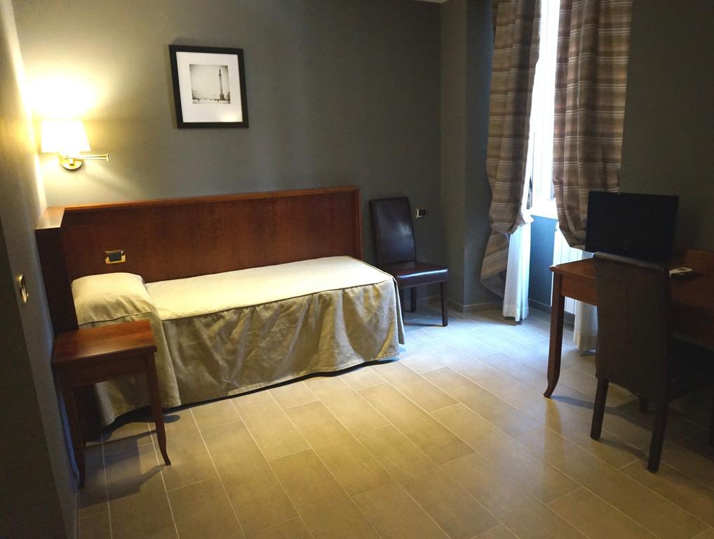 Hotel Taormina Рим Стая снимка